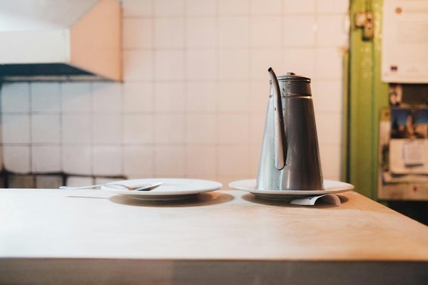 Comment préparer des crèmes brûlées avec une croûte caramélisée parfaite?